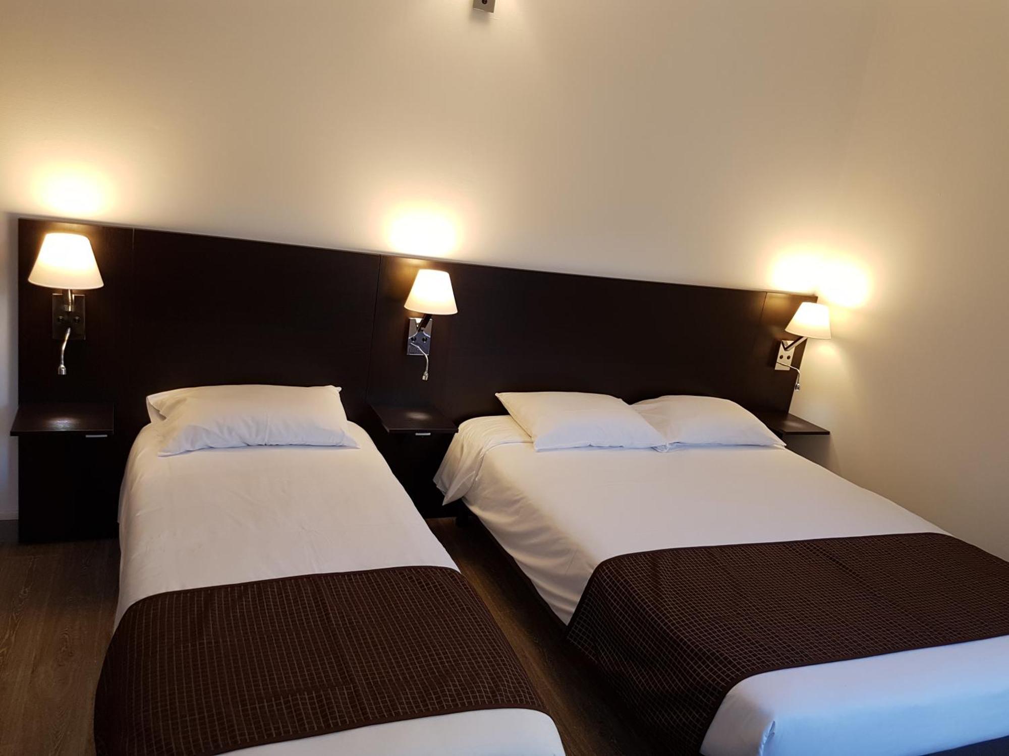 Nevers Hotel Экстерьер фото